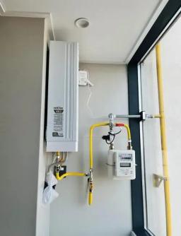 为什么燃气表必须安装在室内?